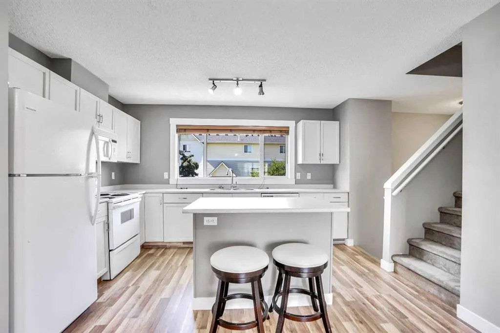 91 Prestwick Acres Lane SE