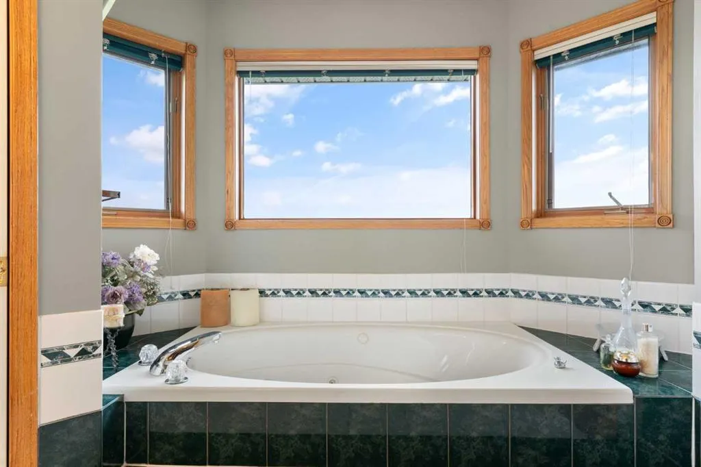 108 Pleasant View Heights