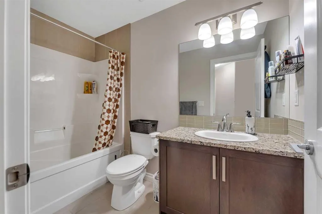 296 Evansborough Way NW