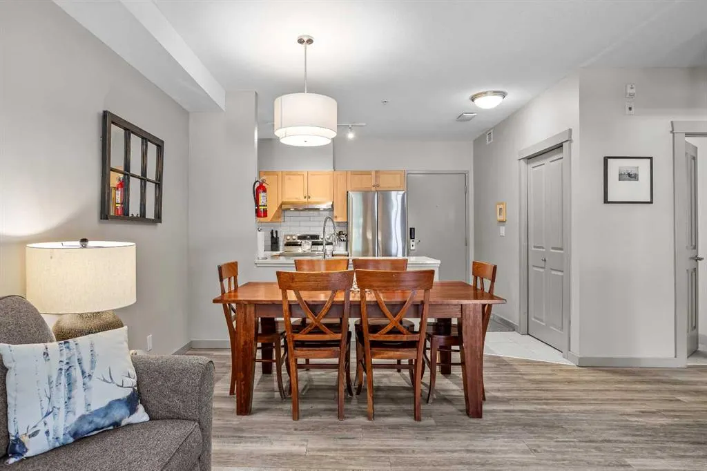 107 Montane Road, #106