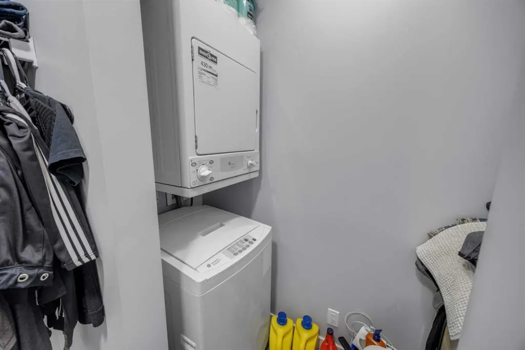 333 Taravista Drive NE, #2303