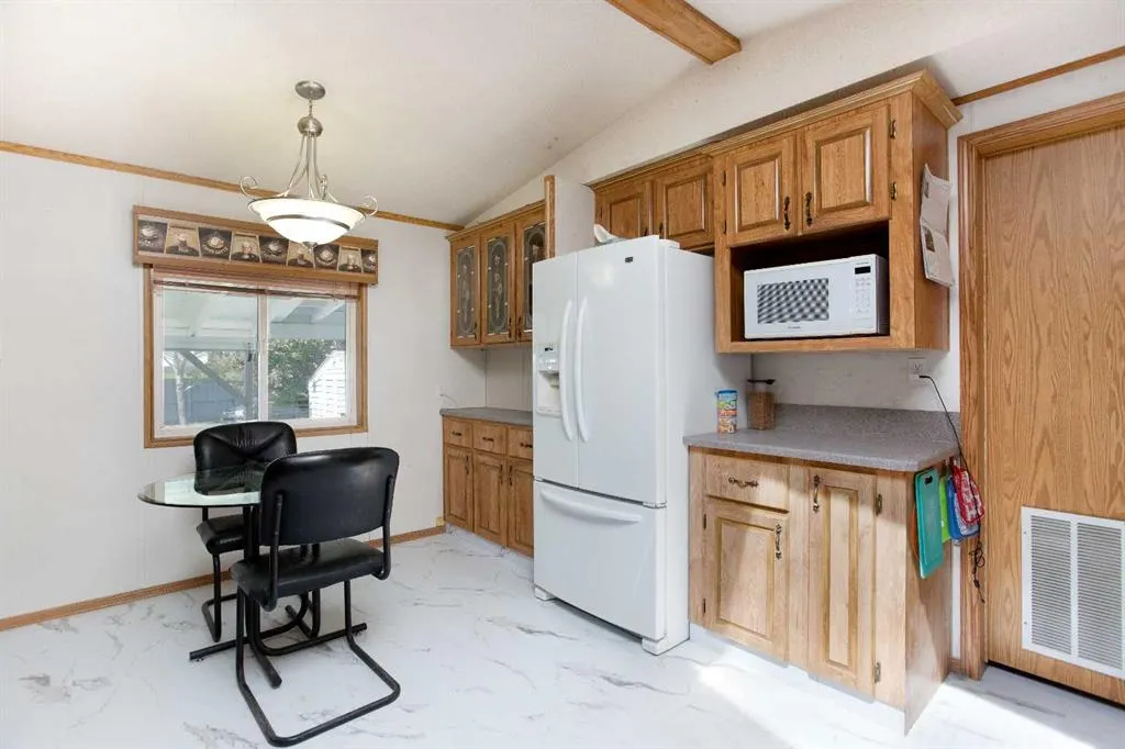 99 Arbour Lake Road NW, #62