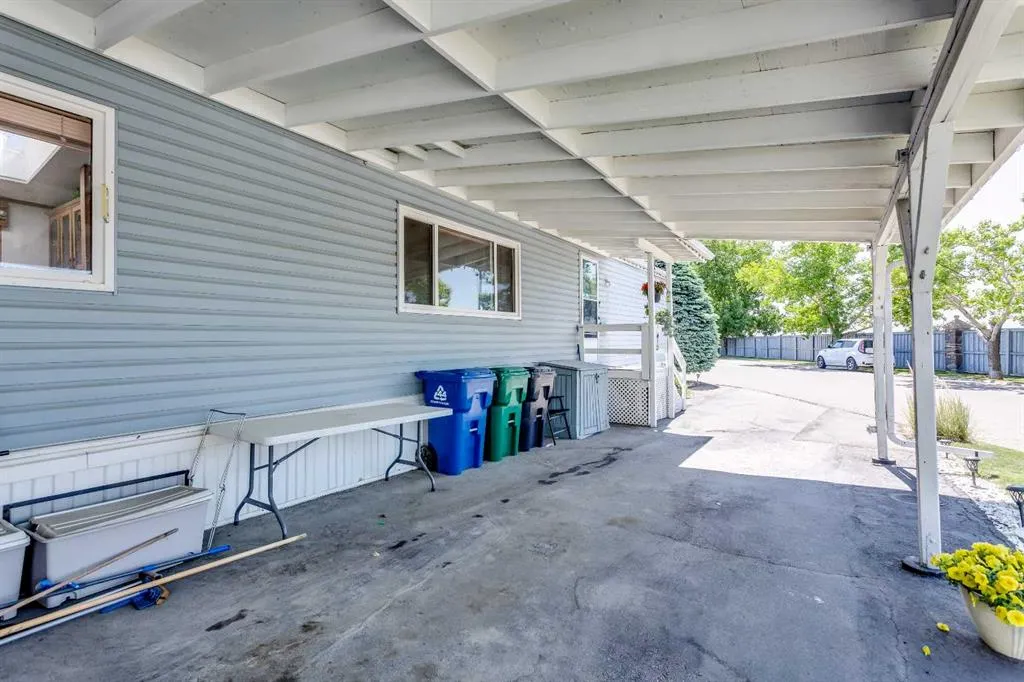 99 Arbour Lake Road NW, #62
