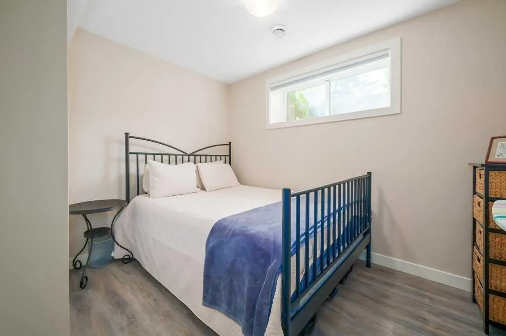 401 Mahogany Court SE