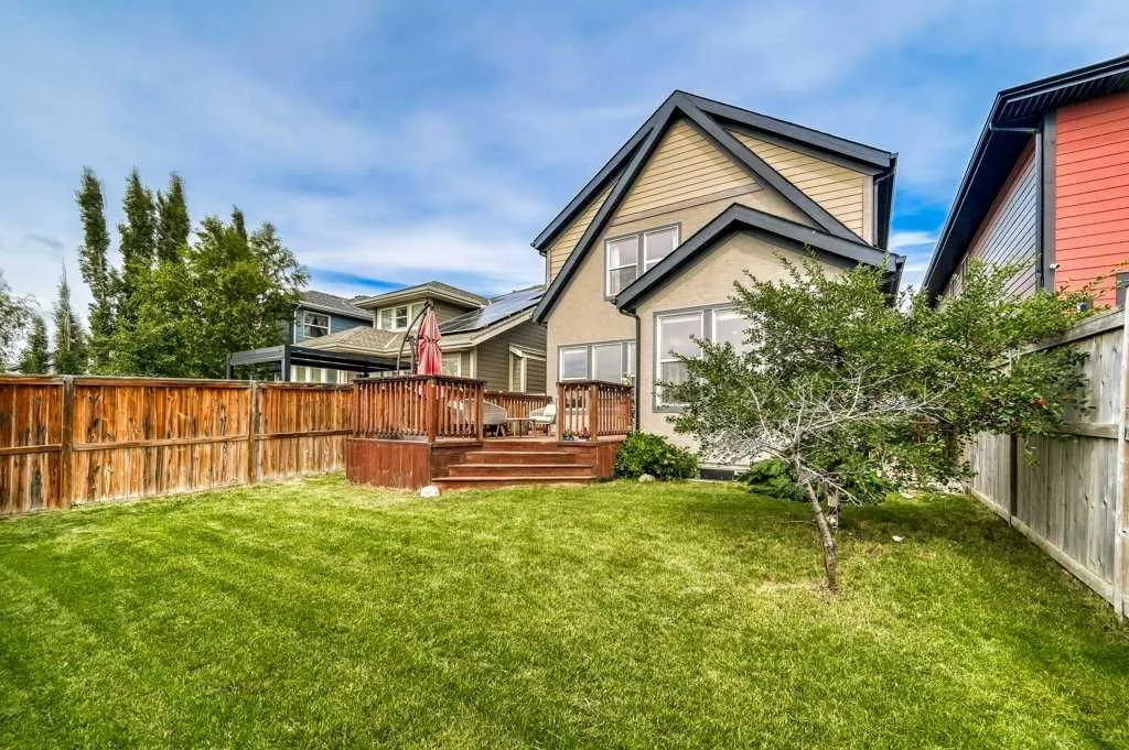 401 Mahogany Court SE