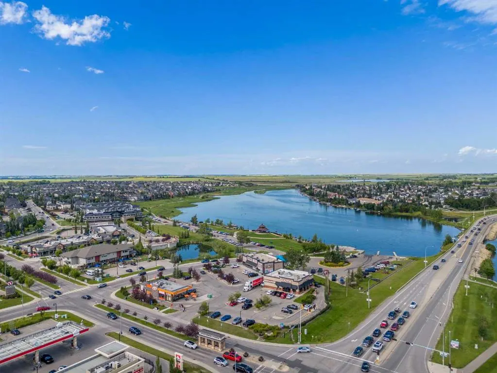 828 West Chestermere Drive