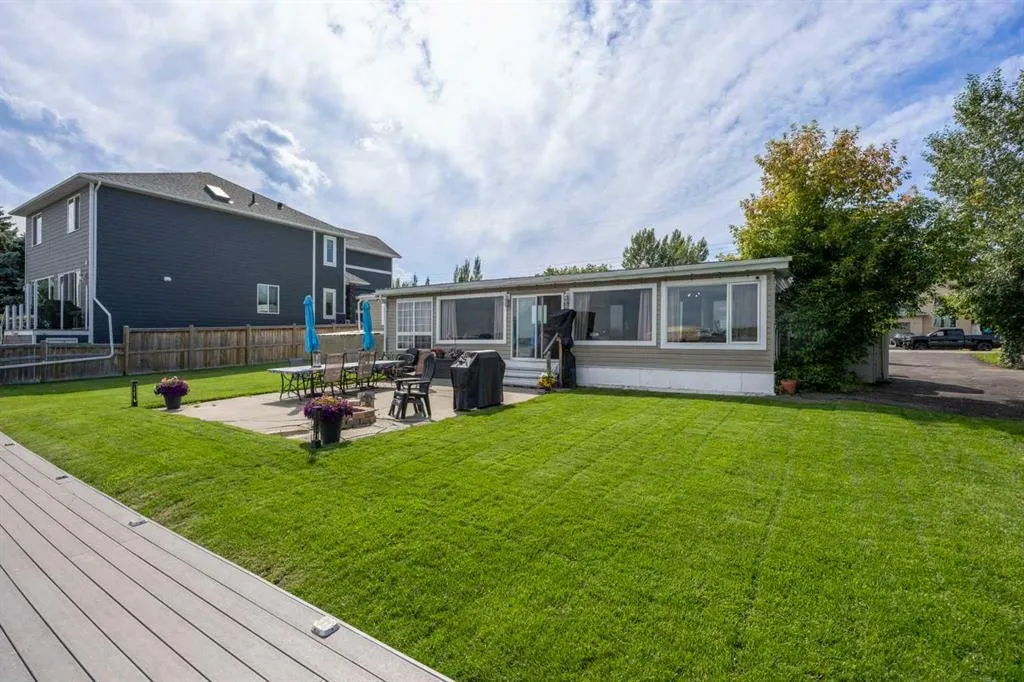 828 West Chestermere Drive