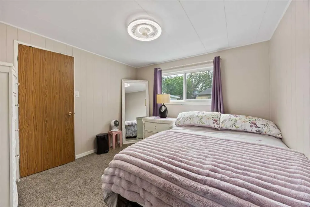 828 West Chestermere Drive