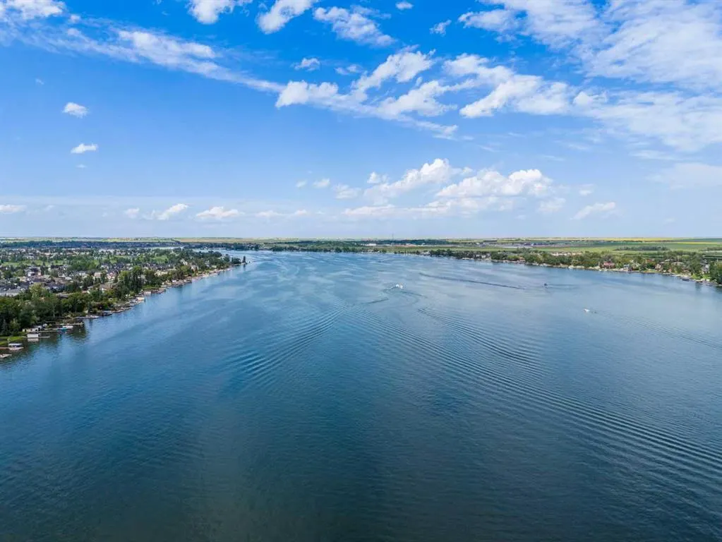 828 West Chestermere Drive
