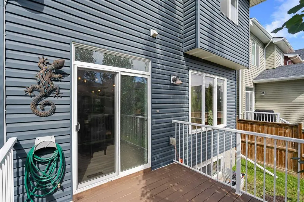 388 Bayview Way SW