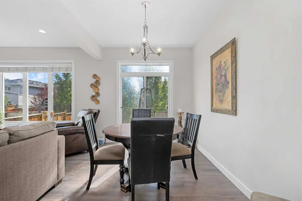 388 Bayview Way SW