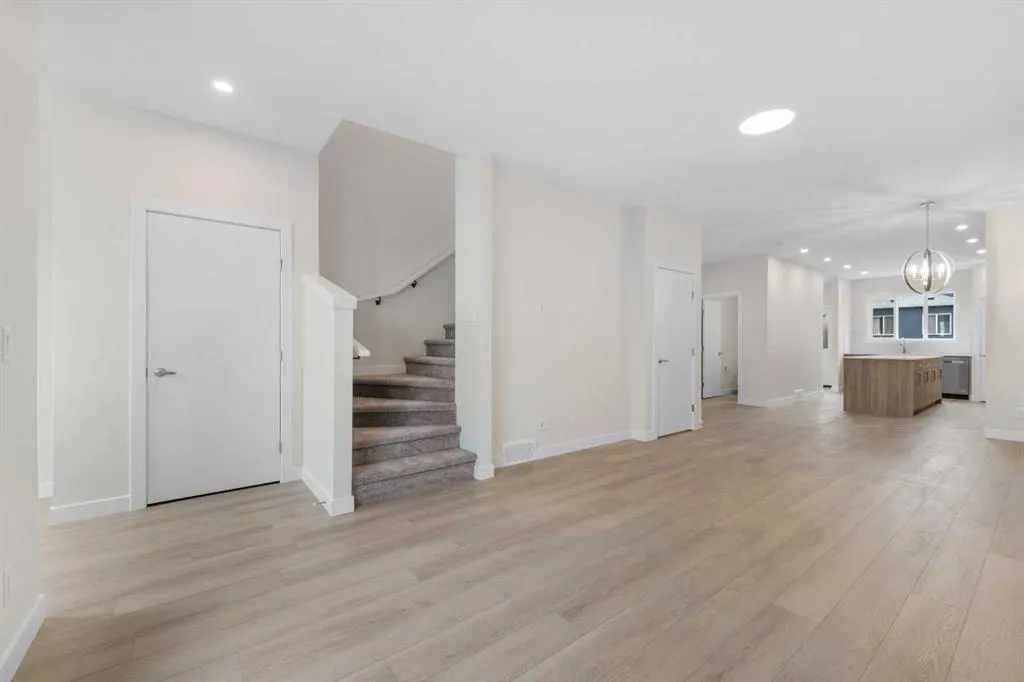 499 Homestead Drive NE
