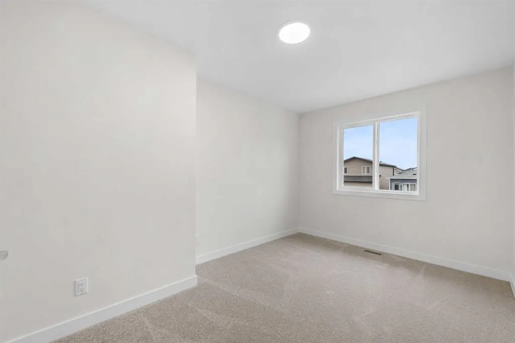 499 Homestead Drive NE