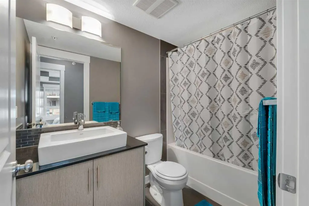 240 Skyview Ranch Road NE, #2415
