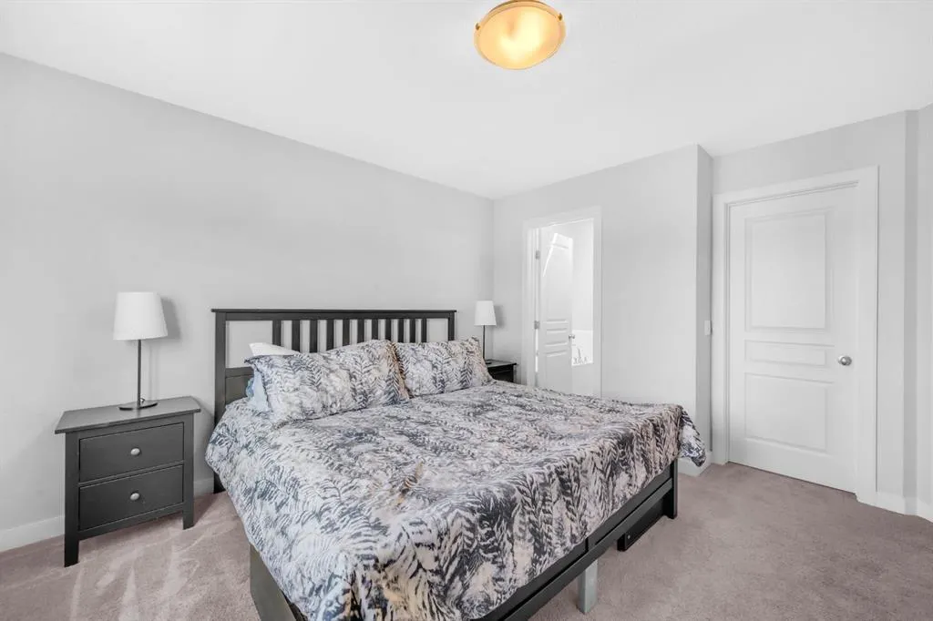 185 Evanspark Gardens NW