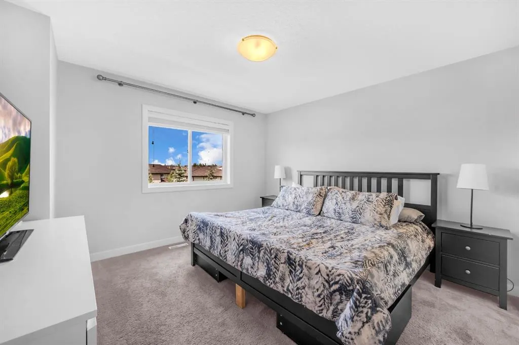 185 Evanspark Gardens NW