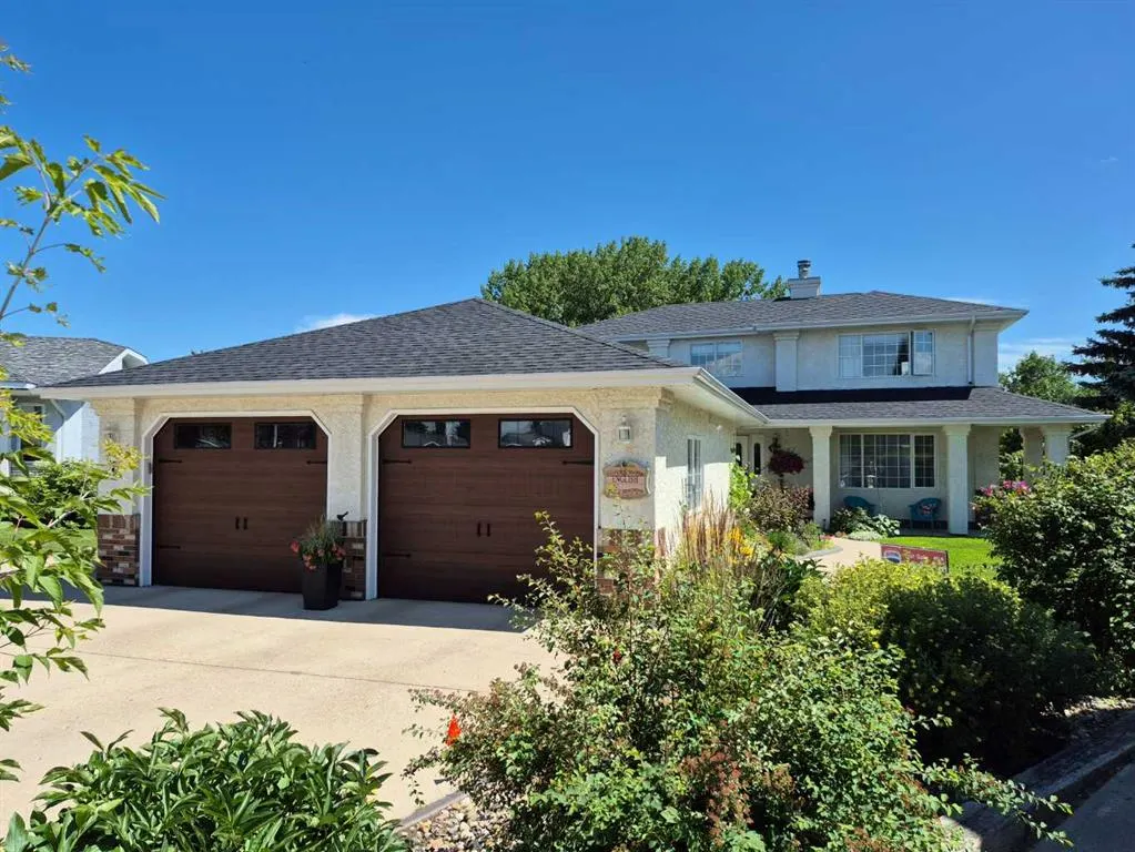 6 Lilac Close