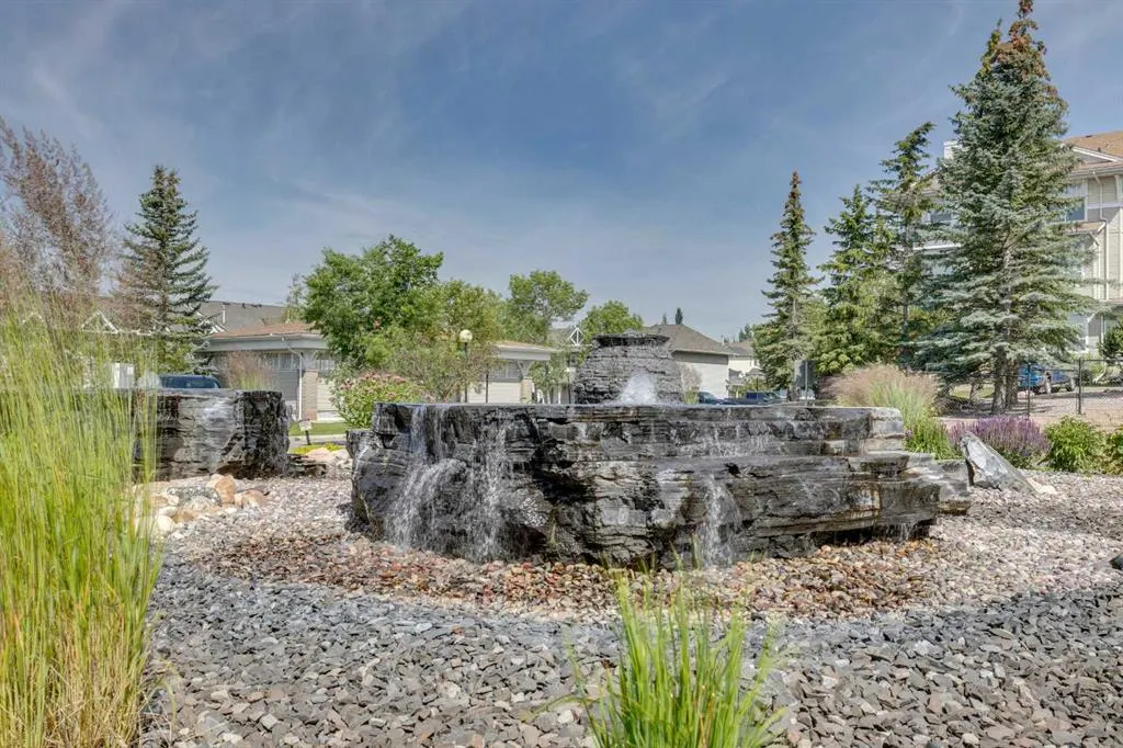 1010 Arbour Lake Road NW, #2125