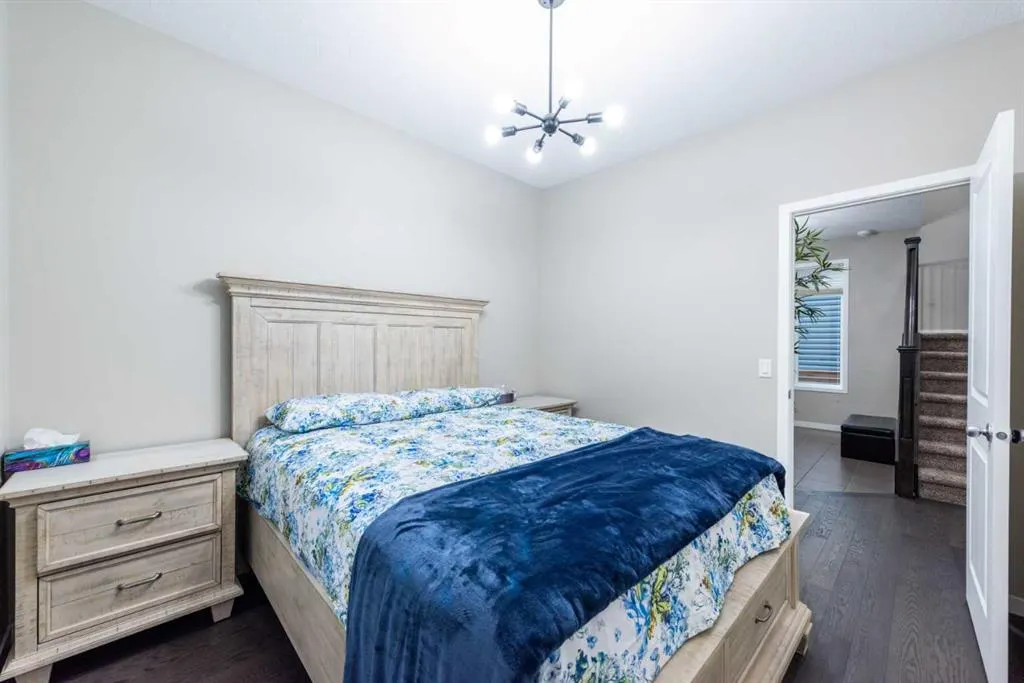 134 Howse Rise NE
