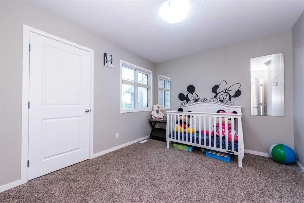 134 Howse Rise NE