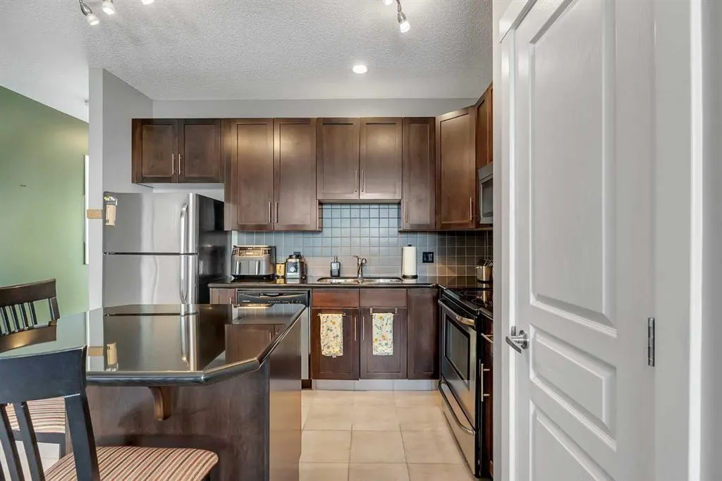 28 Heritage Drive, #13