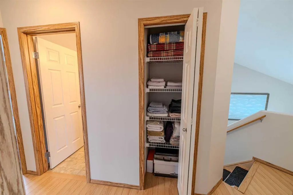192 Somerglen Common SW