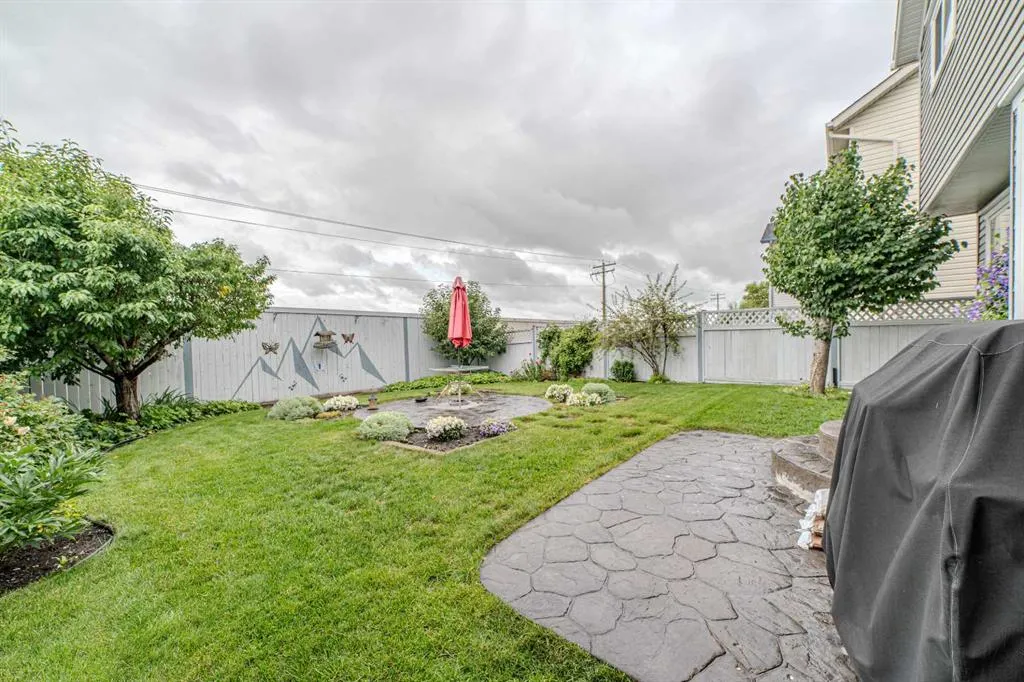 192 Somerglen Common SW