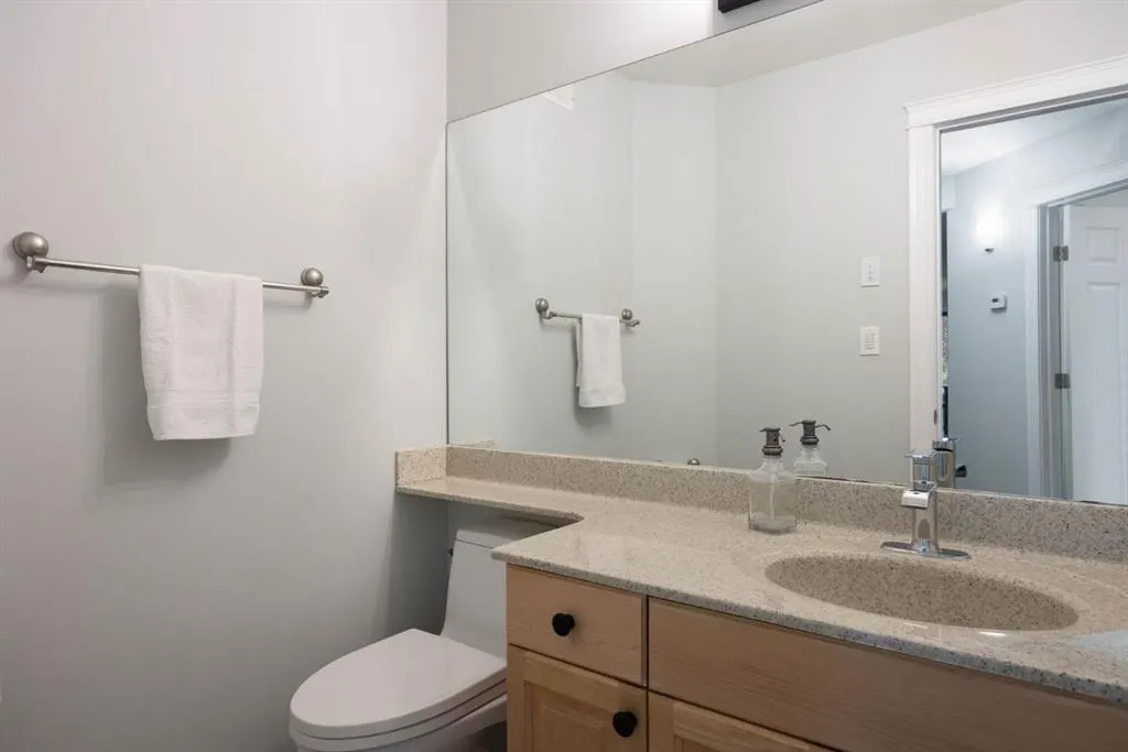 127 Berard Crescent