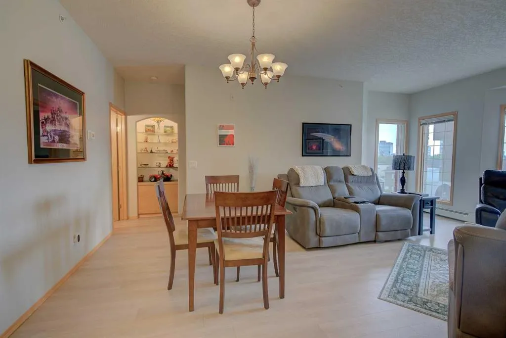 4805 45 Street, #405