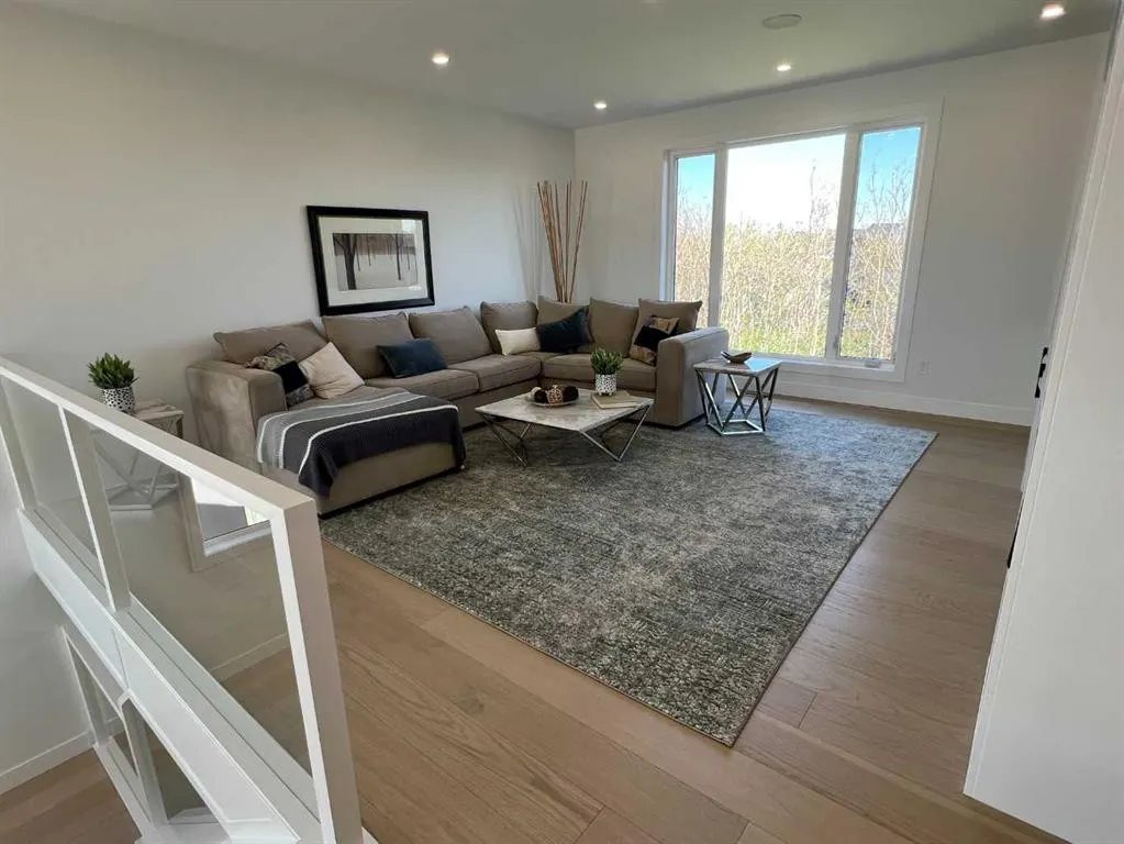 48 Rockcliff Terrace NW