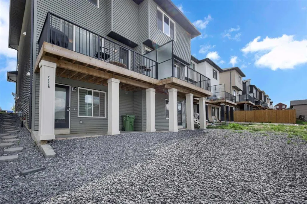 222 AQUILA Drive NW