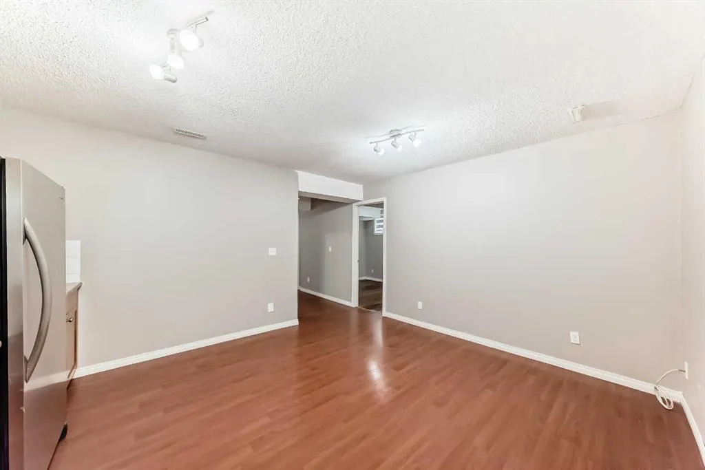 28 Covepark Mews NE