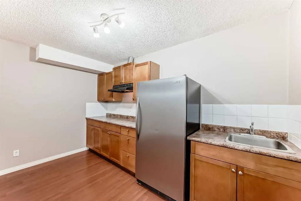 28 Covepark Mews NE