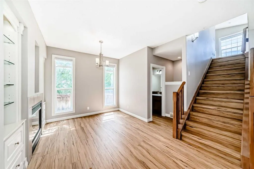 28 Covepark Mews NE