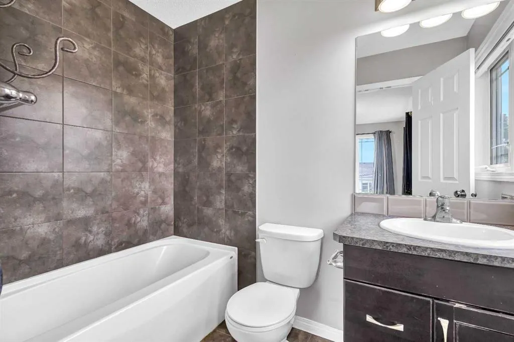 25 cityscape Row NE