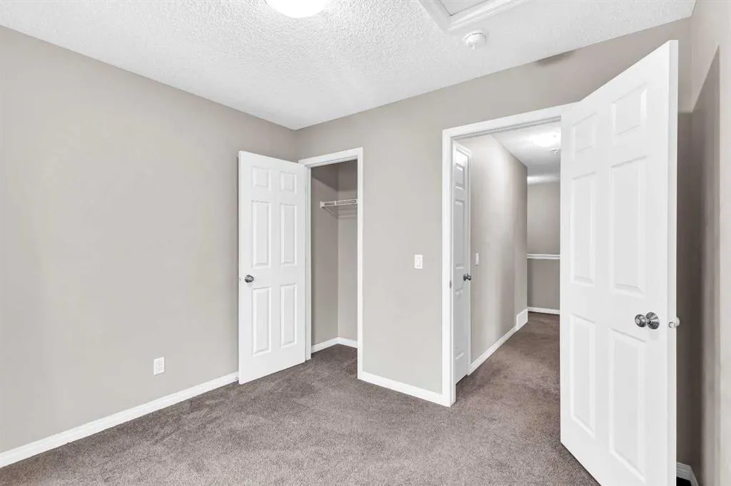 25 cityscape Row NE