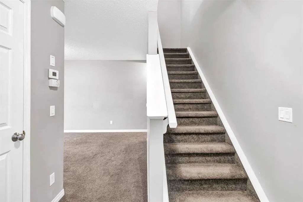 25 cityscape Row NE