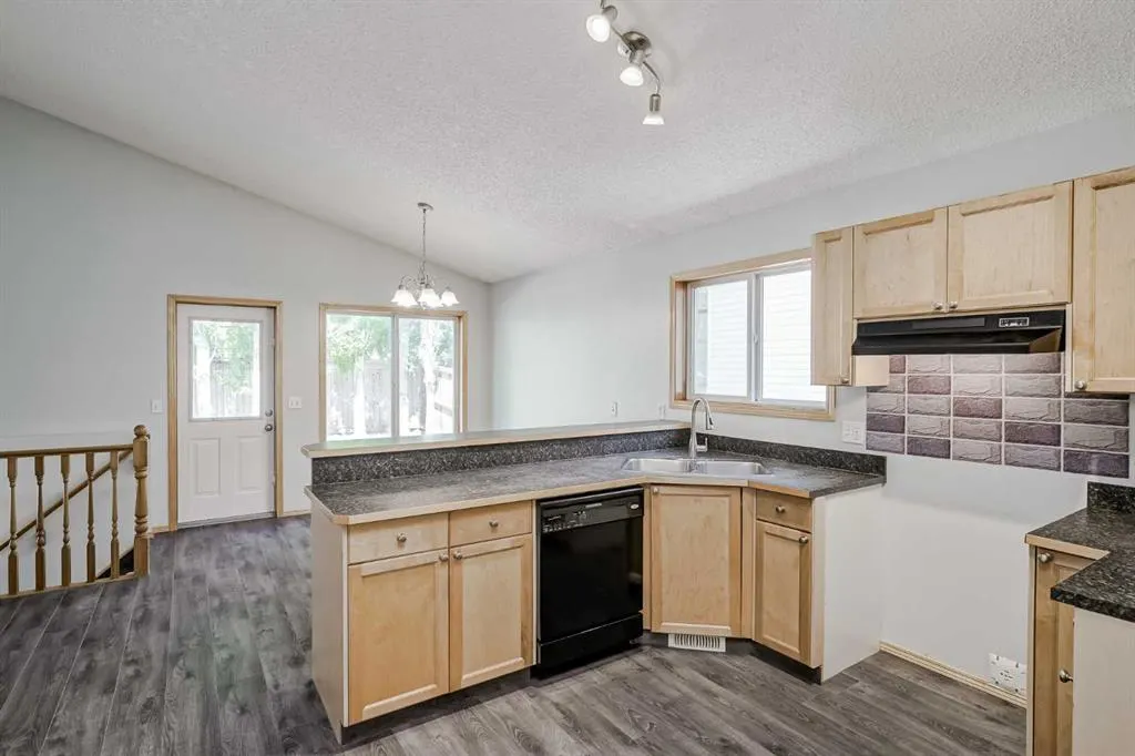 31 Panatella Drive NW
