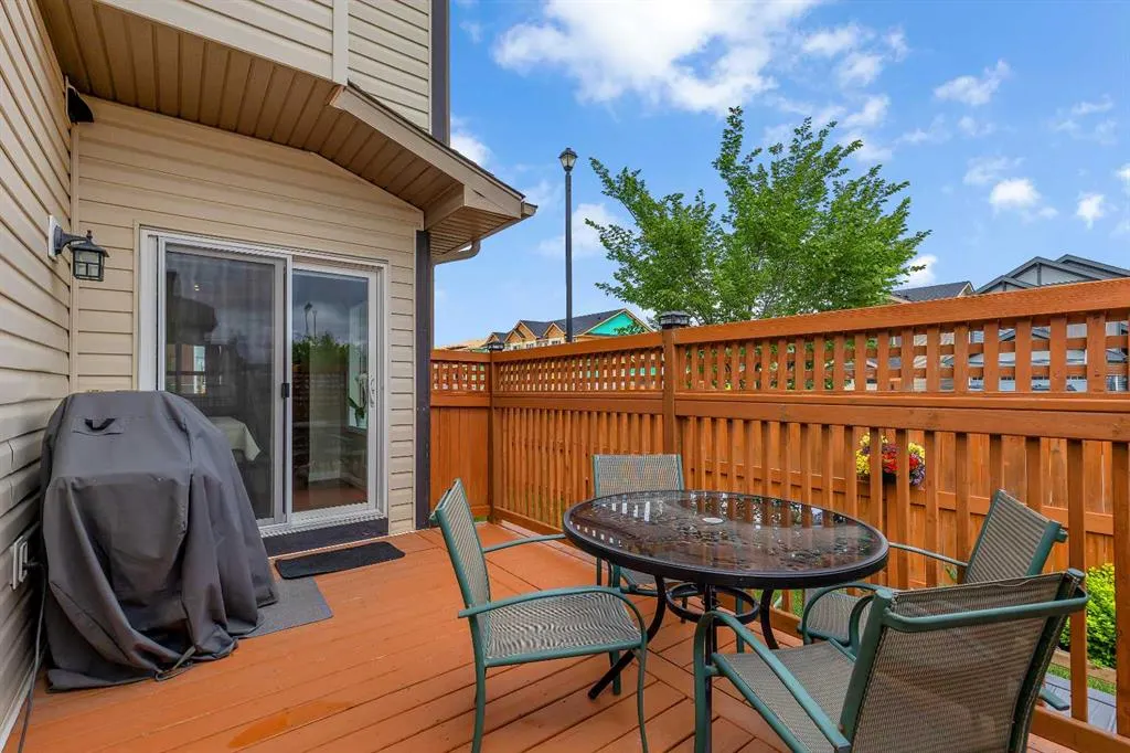 100 Clydesdale Way