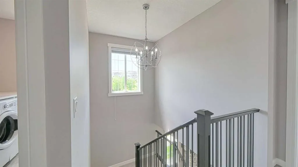 5 Nolanfield Point NW