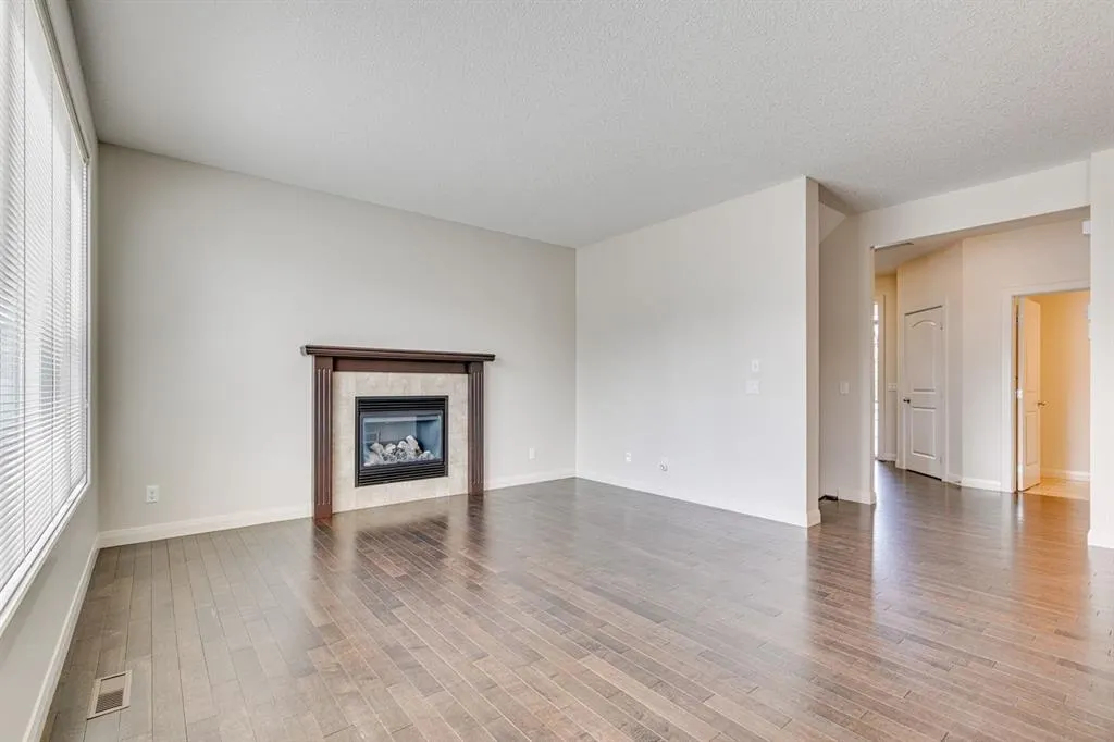 159 Evansdale Common NW