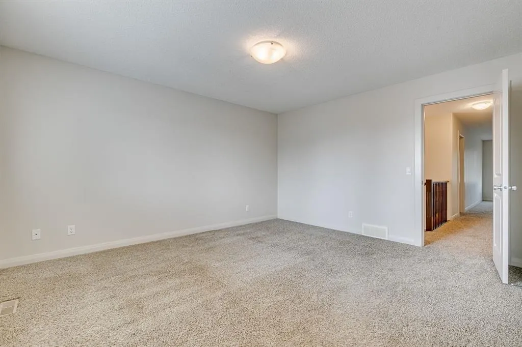 159 Evansdale Common NW