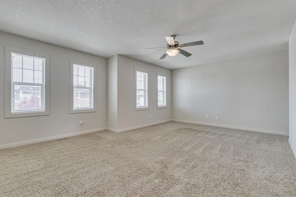 159 Evansdale Common NW