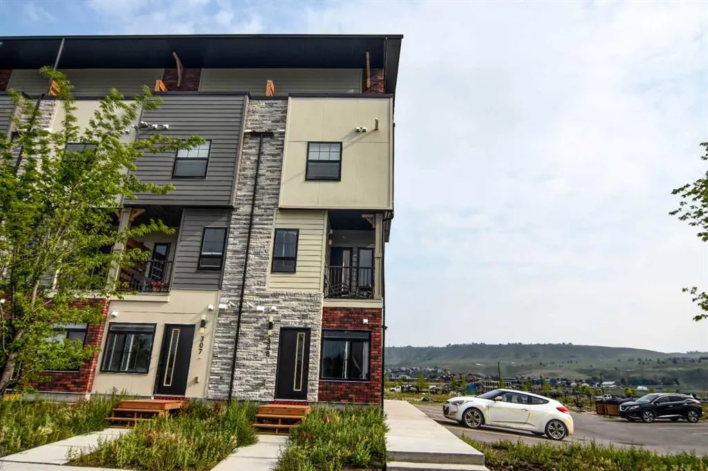 156 Park Street, #308