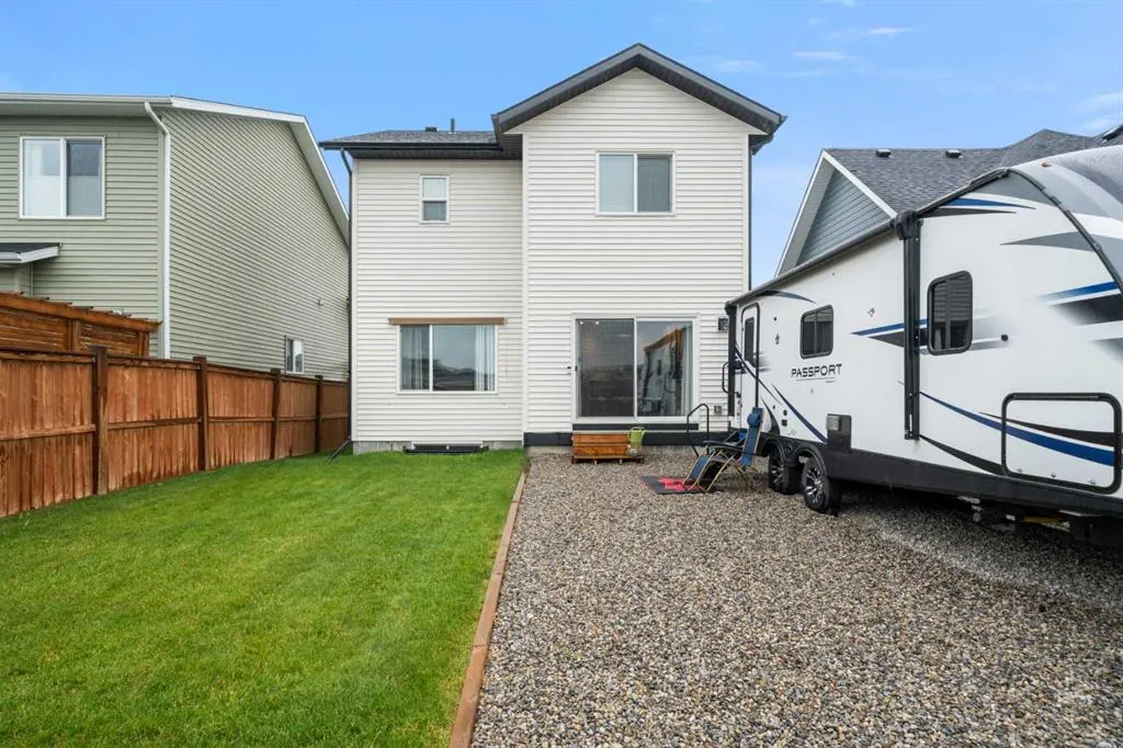 113 Amery Crescent