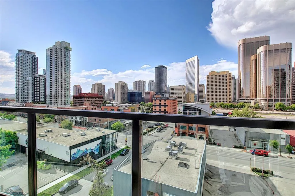 788 12 Avenue SW, #706
