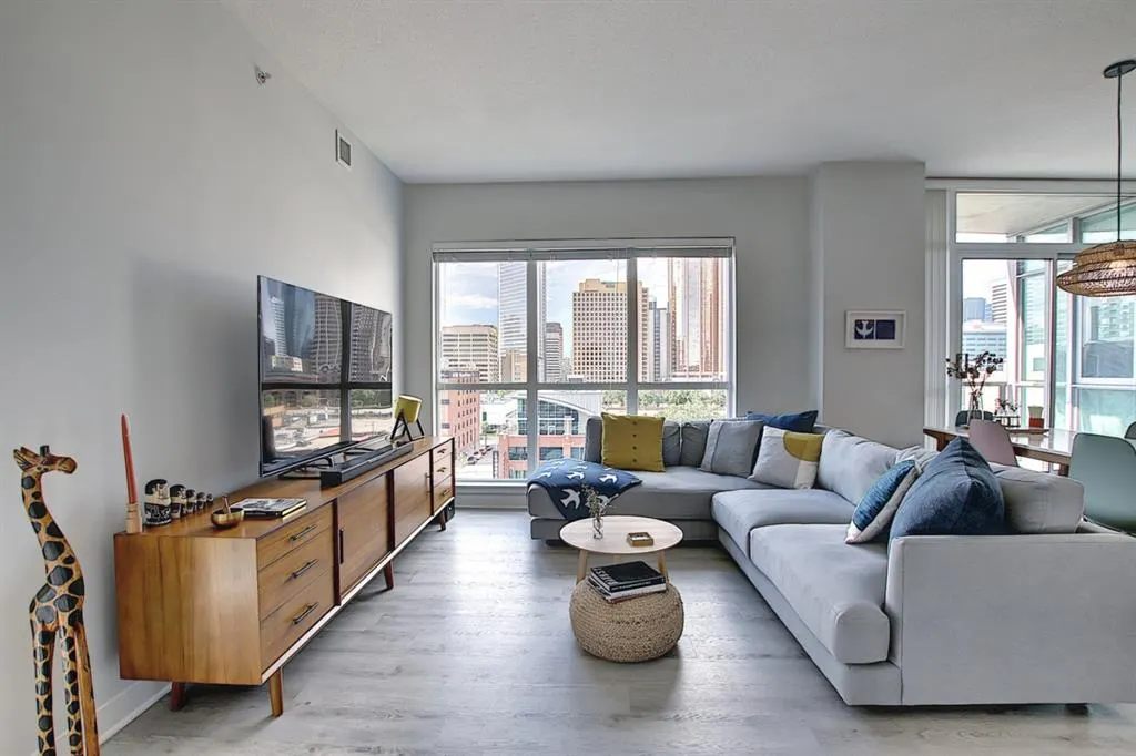 788 12 Avenue SW, #706