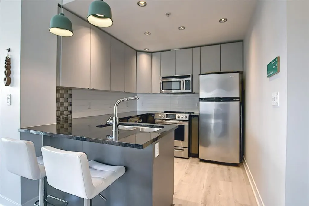 788 12 Avenue SW, #706