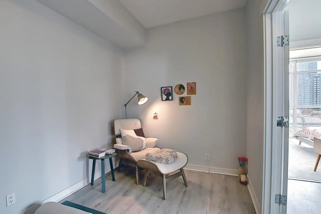 788 12 Avenue SW, #706