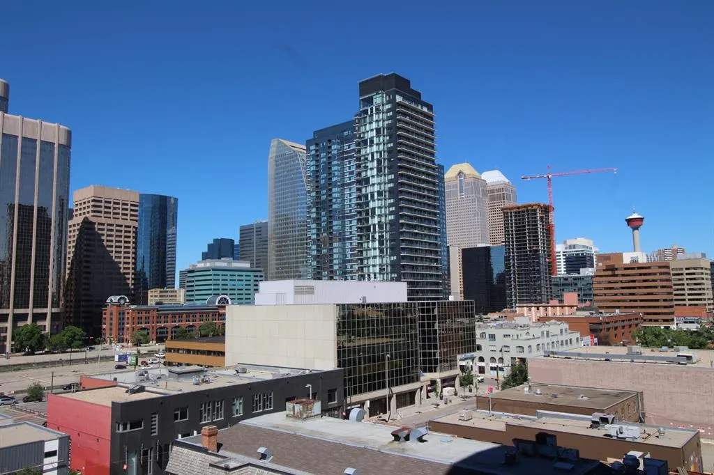 788 12 Avenue SW, #706